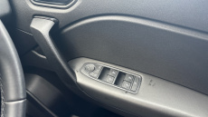 Renault Captur 1.0 TCE 90 Iconic 5dr Petrol Hatchback